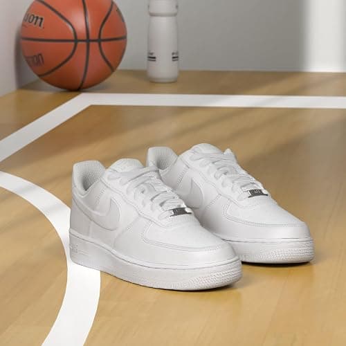 Nike Womens Sports Shoes thumbnail 2