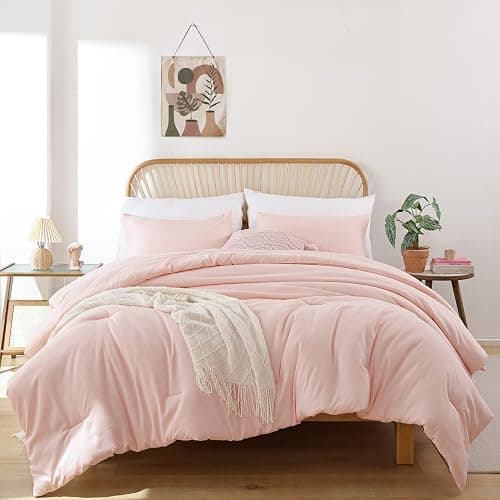 ROSGONIA Comforter Full Size for Girls Boys Teens Blush, 3pcs(1 Boho Pink Comforter & 2 Pillowcases) Lightweight Dorm Bedding Soft All Season Bed Set - Image 1