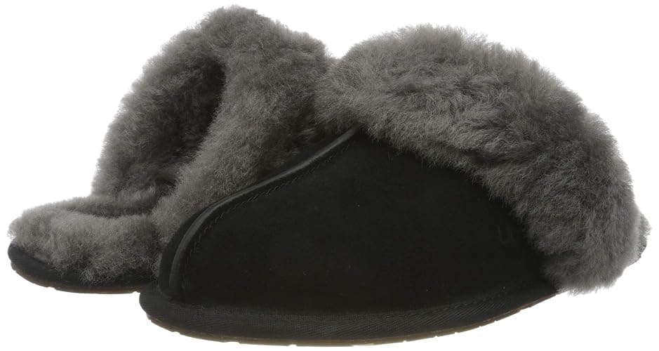 UGG Women's Scuffette II Slipper thumbnail 7