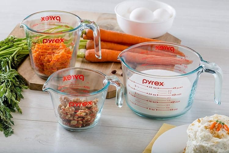 Pyrex Essentials (3-Pack) Glass Measuring Cups Set, (1, 2 & 4 Cup) Measuring Cups For Prepping, Baking and Cooking, Preheated Oven, Dishwasher, Freezer, and Microwave Safe thumbnail 8
