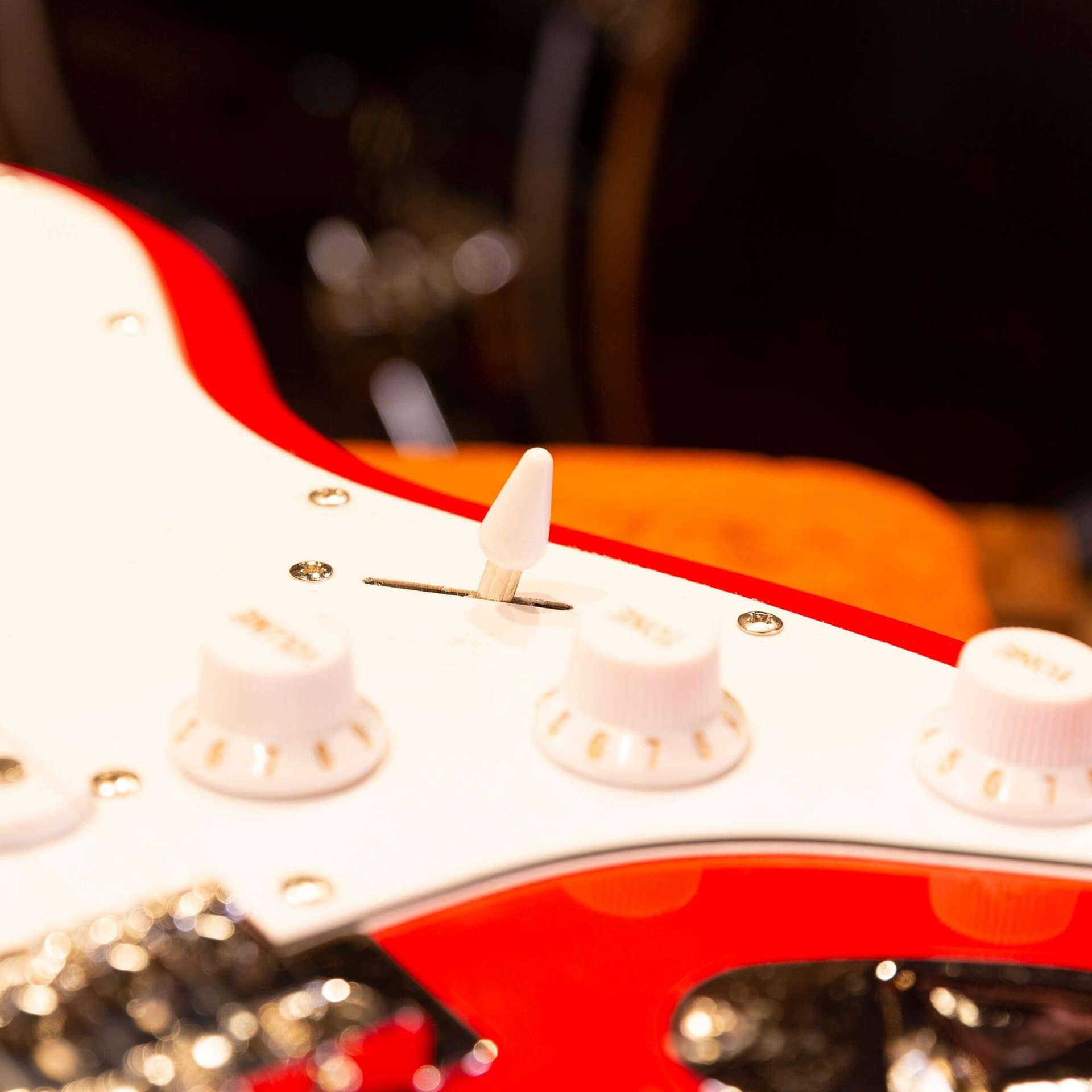 MAX GigKit Red Stratocaster Electric Guitar Pack thumbnail 6