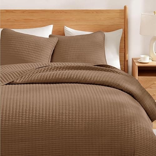 WRENSONGE Queen Quilt-3 Pieces Lightweight Bedspreads Brown Queen Size Quilt Bedding Set for All Seasons, Soft Summer Blanket with 2 Pillow Shams Suitable for Bed, Couch thumbnail 5