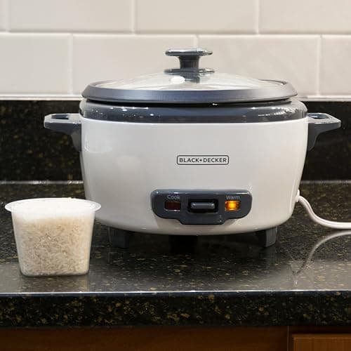 BLACK+DECKER 6-Cup Rice Cooker with Steaming Basket | Save time with a 2-in-1 rice cooker and steamer that keeps food warm until serving. thumbnail 10