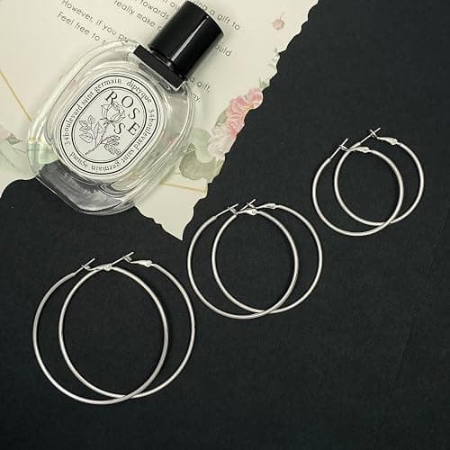 Hoop earring thumbnail 5