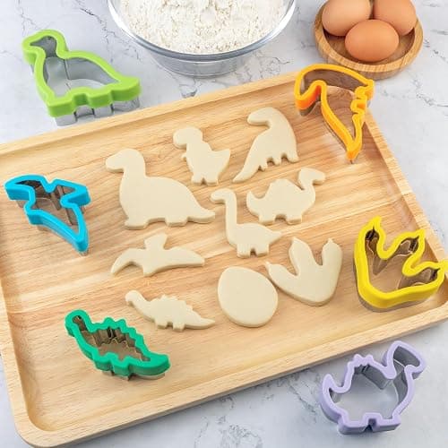 Nifogo Set di 9 formine per biscotti fai da te, in acciaio inox, con testa di dinosauro e impronta per bambini thumbnail 6