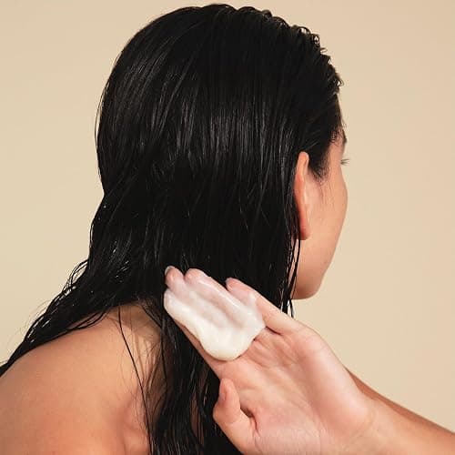 OUAI Fine Hair Shampoo, Conditioner, and Treatment Masque Set - Volumizing, Strengthening, Repairing - 3 Count (10oz Shampoo, 10oz Conditioner, 8oz Masque) thumbnail 6