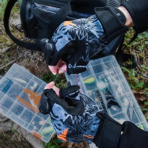 KastKing Mountain Mist Cold Winter Weather Fishing Gloves for Men and Women - Ideal for Ice Fishing, Photography, or Hunting thumbnail 8