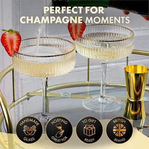 Vemacity Kit Cocktail - Shaker. Cocktail Professionale con Coperchio Oro 450ml + 2 Bicchieri Martini con Bordi Oro + Cucchiaio Bar e Jigger | Set Elegante per Barman | Ideale per Fare un Regalo thumbnail 7