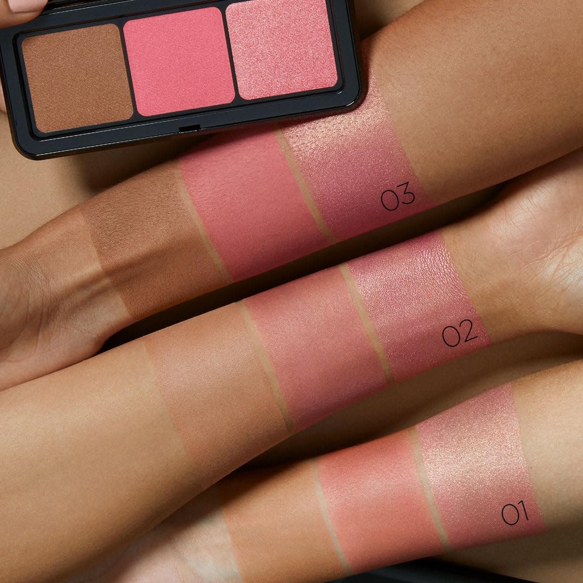 KIKO MILANO, Multi Finish Trio Blush & Bronzer Palette, Paleta Compacta 2 em 1, Cor thumbnail 4