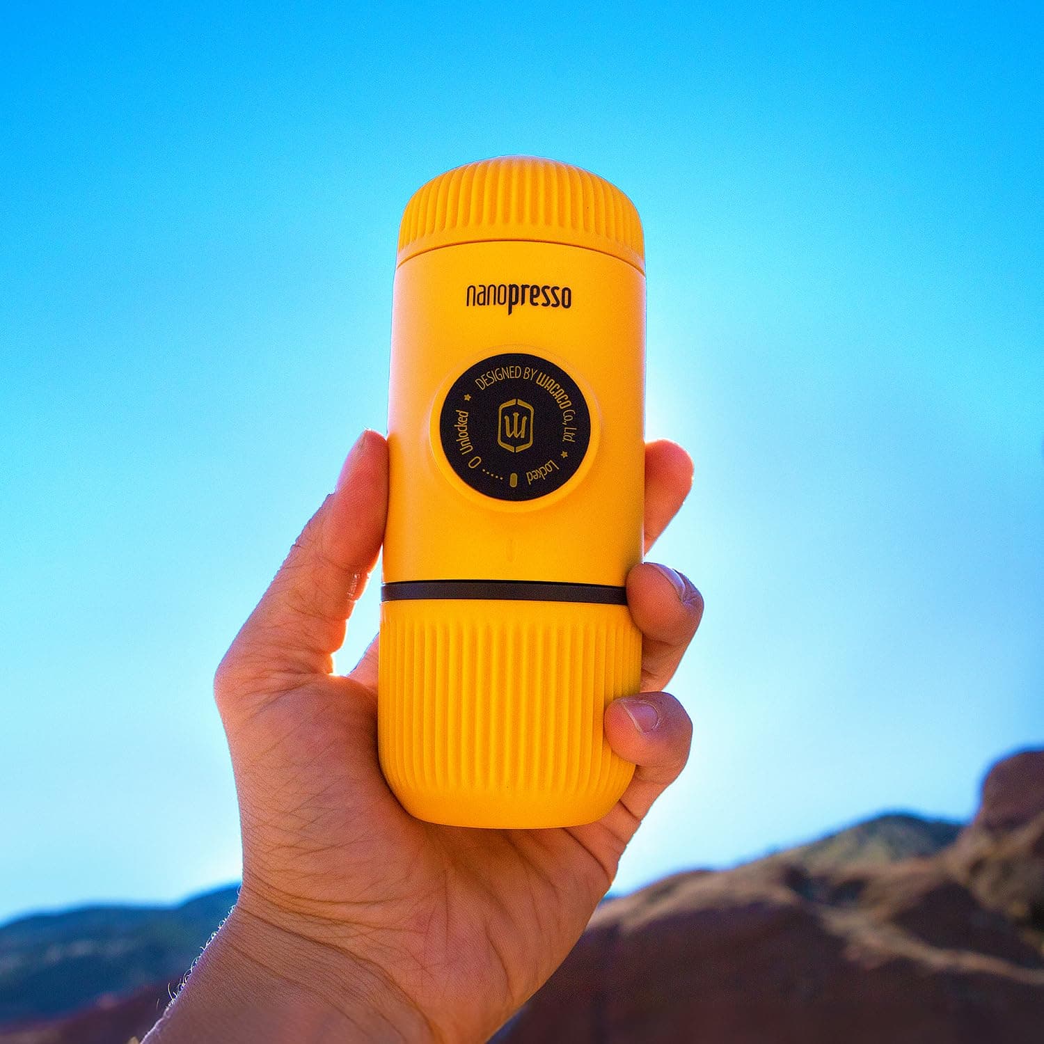 Wacaco Nanopresso Portable Espresso Maker, versión mejorada de Minipresso, cafetera de mano a presión de 18 bar, gadgets de viaje, de funcionamiento manual, compatible con café molido, perfecto para acampar (Edición Amarillo Patrol) thumbnail 5