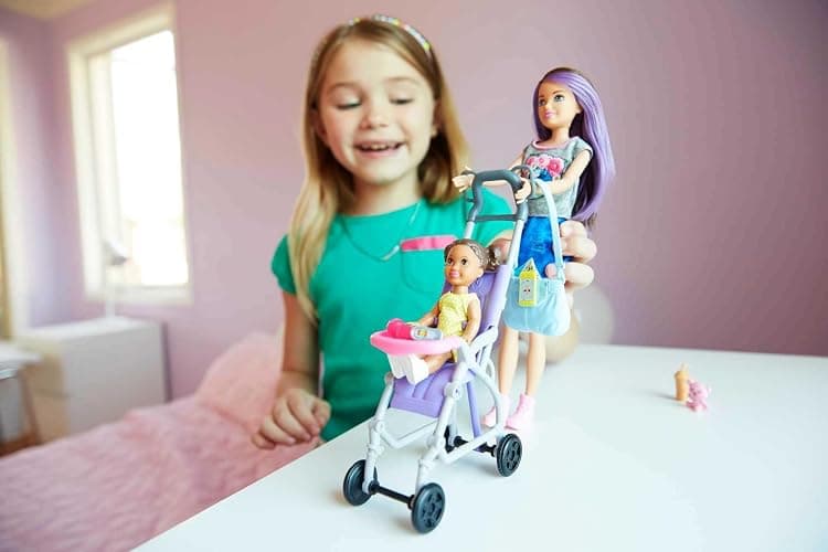 Barbie Babysitting Playset with Skipper Doll, Baby Doll, Bouncy Stroller and Themed Accessories thumbnail 2