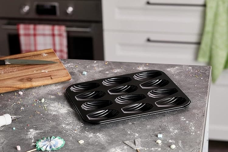 Ibili 820502 Plaque de 12 madeleines, Acier, Noir, 25,9 x 20,9 x 1,4 cm thumbnail 2