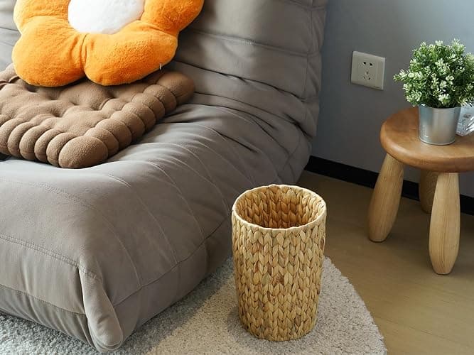 Coeusy Wicker Trash Can,Small Bathroom Trash Can,Water Hyacinth Wicker Waste Basket for Bathroom,Boho Waste Basket for Bedroom,Home Office,Compact Spaces(2 Gallon Round) thumbnail 7