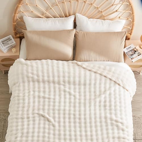 NEWCOSPLAY King Blanket for Couch Ivory Super Soft Flannel Fleece 3D Bubble Lightweight Bed Blanket All Season Use (Ivory, King(90"x110")) thumbnail 2