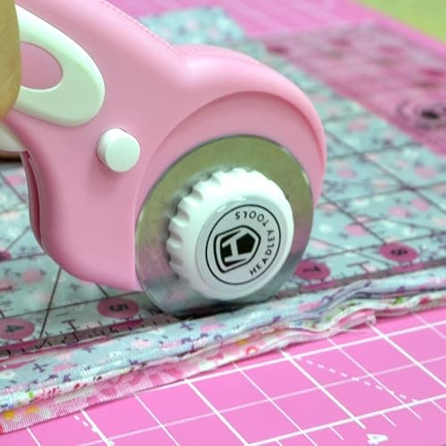 Headley Tools Rotary Cutter Set - 45mm Fabric Cutter, 5 Replacement Rotary Blades, A3 Cutting Mat, Quilting Ruler and Sewing Clips, Craft Knife Set, Ideal for Crafting, Sewing, Patchworking, Pink thumbnail 7