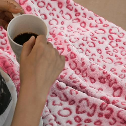 FY FIBER HOUSE Leopard Print Hot Pink Throw Blanket Fluffy Flannel Fleece Soft Throw Home Decor for Couch, 50"X60" thumbnail 4