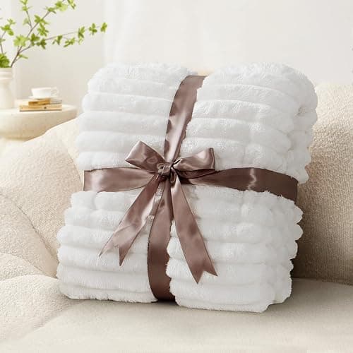RUIKASI Kuscheldecke Flauschig Decke Weiß - 130x150cm Fleecedecke Sofadecke Couchdecke für Wohnzimmer Deko Tagesdecke Blanket, Weiche Wolldecke Warme Korddecke als Wohn- & Kuscheldecken thumbnail 6