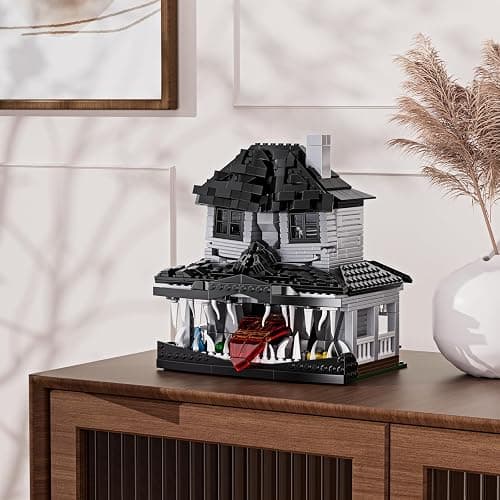 Monster House Building Block Set, Horror Haunted House Film Creative Toys Set with Light Compatible with Lego, Gift Decoration for Fans 12+ Boys Girls Adult in Halloween Birthday(750 PCS) thumbnail 2