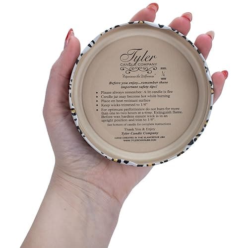 Tyler Diva Scented Candle, 22 oz thumbnail 5