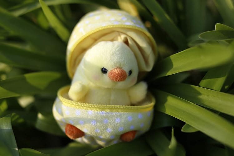 Plushland Plush Stuffed Animal 6 Inches Zip Up Egg Hideaway Cute Yellow Pastel and Polka Dot Easter Colors Spring Inspired Gift for Girls and Boys Birthday Mother's Day (Easter Chick) thumbnail 4