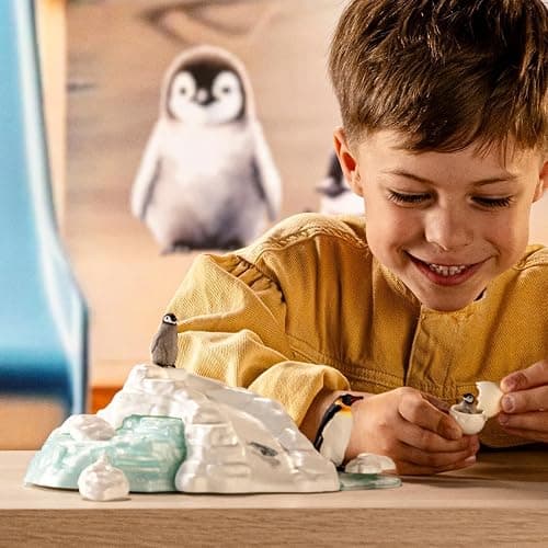 SCHLEICH 42661 Penguin Family Fun, from 3 years, WILD LIFE - Playset, 14 pieces thumbnail 2