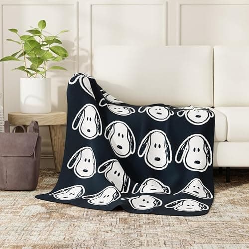 Franco Collectibles® Peanuts® Snoopy Black & White Super Soft Plush Cozy Throw Blanket, 46 in x 60 in, (Official Peanuts Product) - Image 1