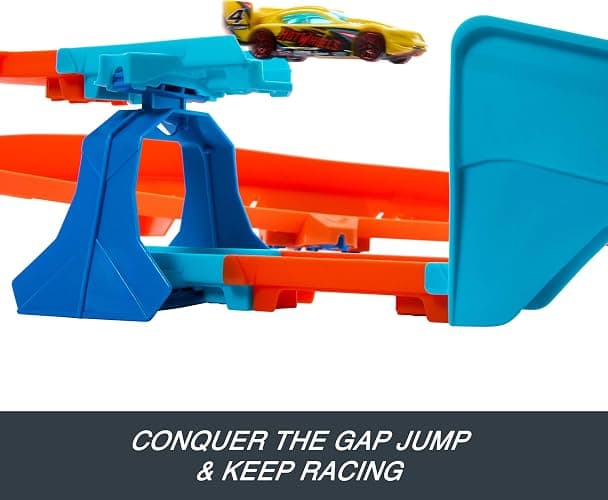 Hot Wheels Toy Car Track Set, Deluxe Building Box with Motorized Booster, 1:64 Scale Vehicle, Speed Snap Track, Boosted Jump Speedway thumbnail 4