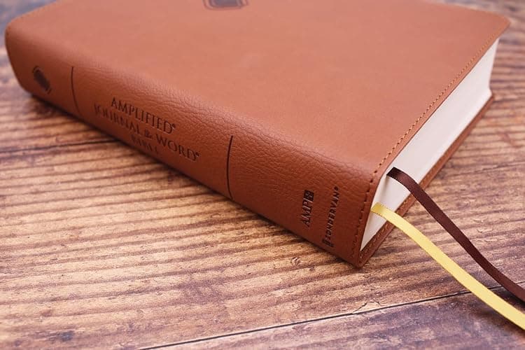 Amplified Journal the Word Bible, Leathersoft, Brown: Reflect, Take Notes, or Create Art Next to Your Favorite Verses thumbnail 3