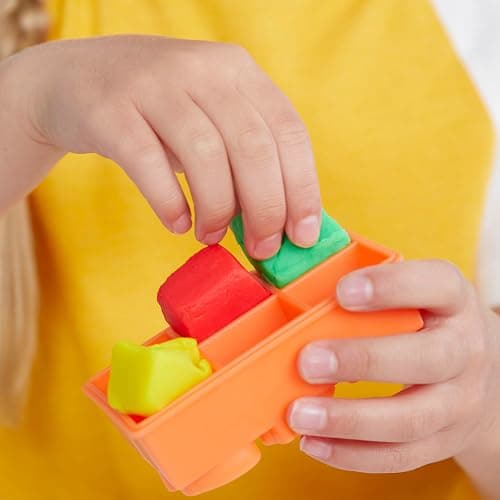 Play Doh Swirlin' Smoothies Toy Blender Playset, Play Kitchen Appliances, Kids Arts and Crafts Toys for 3 Year Old Girls and Boys and Up thumbnail 14