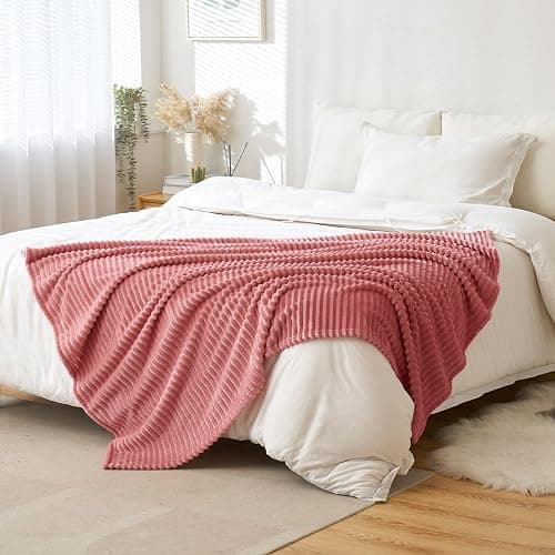 MIULEE Decorative Soft Fleece Blanket Fluffy Fuzzy Cozy Plush Throw for Couch Sofa Bedroom Living Room Decor Pink 50x60 Inches thumbnail 6