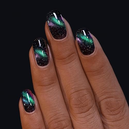 ILNP Deep Space - Teal to Purple Magnetic Holographic Nail Polish thumbnail 8