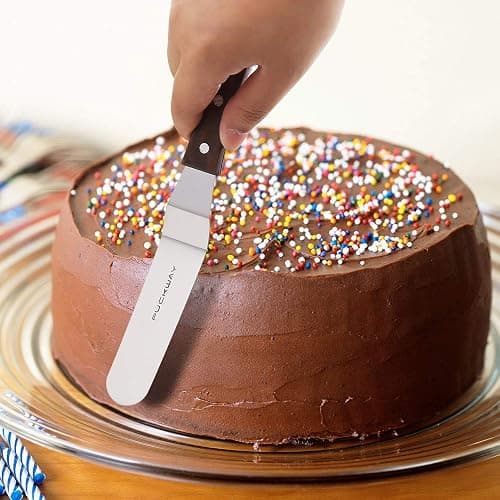 PUCKWAY Offset Cake Icing Spatula Set of 3 Professional Stainless Steel Decorating Frosting Spatulas (4"-6"-8" Flexible Resistant Blade) Angled with Wooden Handle thumbnail 6