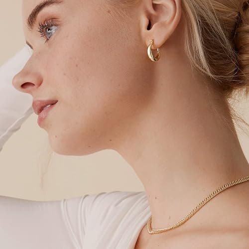 Cute earrings thumbnail 2