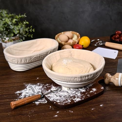 Saint Germain Bakery 10-Inch Oval Banneton Proofing Basket with Liner thumbnail 8
