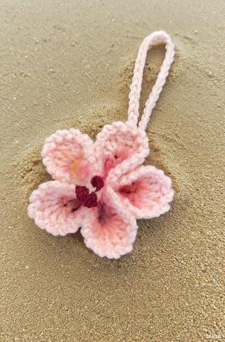 Hibiscus Flower Car Hanging Ornament,Crochet Hawaiian Tropical Flowers Bag Charms Decor Car Rear View Mirror Beach Accessories (Pink) thumbnail 4