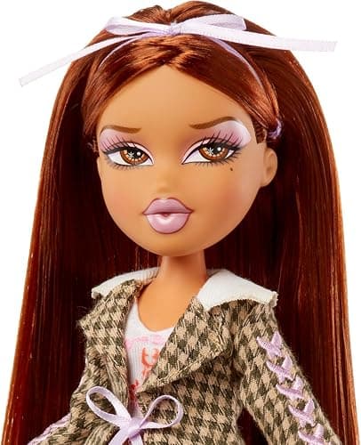 Bratz Stylin' Yasmin - Fashion Doll with Customisable T-Shirt for You, Comes with Accessories, Cute Toys for Girls, Brown thumbnail 6