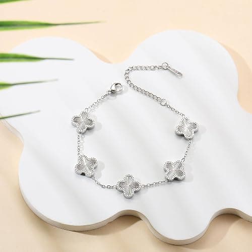 AIPPK 18K Gold Plated Clover Bracelet Dupes Gold Lucky Bracelet for Women Flower Four Leaf Bracelets Danity Jewelry Gifts for Women thumbnail 5