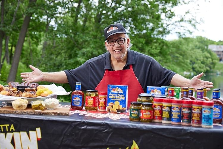 Famous Dave's Seasoning Variety Bundle - 2 pck Rich & Sassy BBQ Sauce & 1 pck Rib Rub Seasoning (45.5 oz.) thumbnail 5