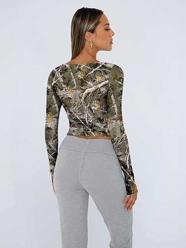 Womens camo long-sleeve fitted top thumbnail 5