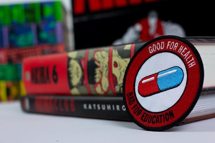 Akira 35th Anniversary Box Set thumbnail 11