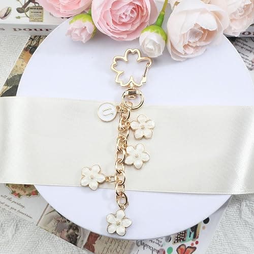 FRULX Cute Keychain Cartoon Cherry Blossom Keyring, Creative Bag Charm Accessory, Stylish Gift for Women, Friends, Mothers, And Sisters, Unique Birthday, Friendship thumbnail 3