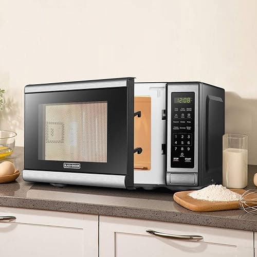 BLACK+DECKER EM720CB7 Digital Microwave Oven with Turntable Push-Button Door, Child Safety Lock, 700W, Stainless Steel, 0.7 Cu.ft thumbnail 6
