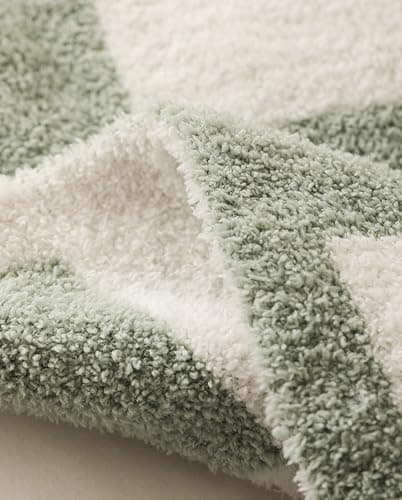 Ultra Soft Cozy Buffalo Checkerboard Grid Fluffy Microfiber Queen Size Bed Blanket Checkered Knitted Blanket Lightweight Fleece for Sofa Couch Bed Travel (Matcha, Queen：90"X90") thumbnail 8
