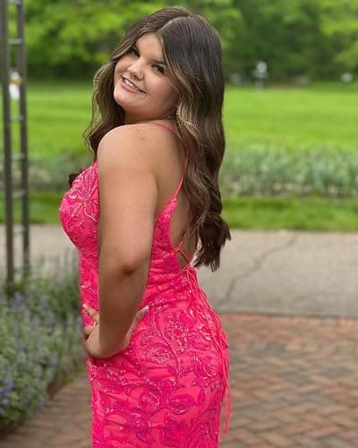 UZN Short Tight Sequin Homecoming Dresses for Teens with Slit Sparkly Sequin Mini Prom Cocktail Gowns thumbnail 5