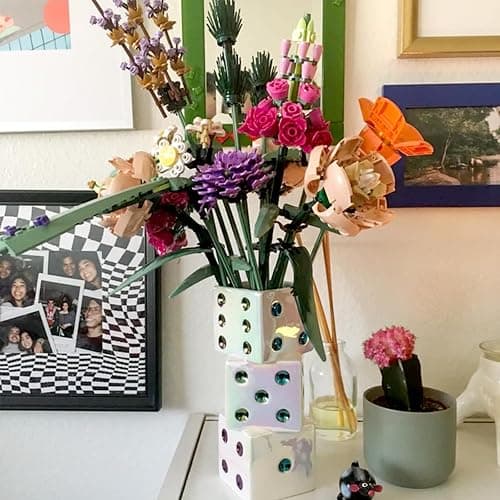 MOUGIGI Ceramic Dice Vase - Unique Decor for Dried Flowers, Rose, Pampas Grass - Stunning Design for Any Modern Space for Inspiring Smiles thumbnail 6