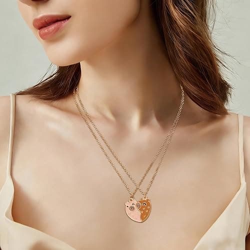 HANRESHE Brown Capybara Best Friend Necklace Cute Heart Capybara Bff Necklace Fashion Friendship Necklaces Gift thumbnail 2