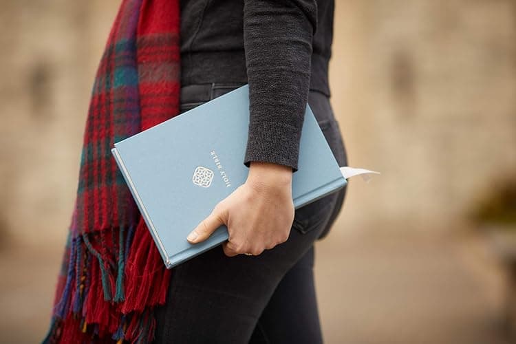NRSV, Catholic Bible, Journal Edition, Cloth over Board, Blue, Comfort Print: Holy Bible thumbnail 10