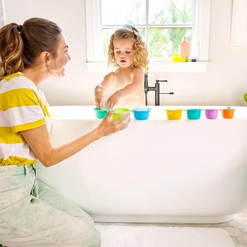 Munchkin Connect-A-Cup Bath Toy, Stacking and Straining Cups for Baby and Toddler thumbnail 6