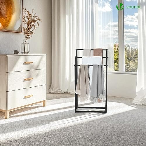 VOUNOT® Porte-Serviettes autoportant sur Pied Support à 3 Niveaux en Métal Rangement Stable pour Serviettes de Bain et Accessoires Idéal à Côté de la Douche Baignoire ou Lavabo Noir thumbnail 4