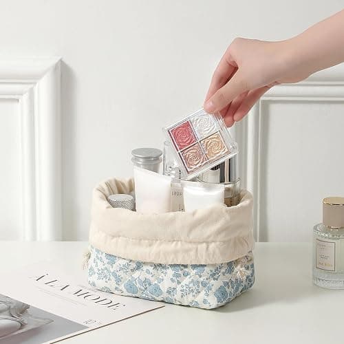 Cotton Quilted Drawstring Makeup Bag with Canvas Lining,Coquette Aesthetic Cute Travel Toiletry Bag,Drawstring Gift Bag for Women and Girls（02Light Blue Flower） thumbnail 2